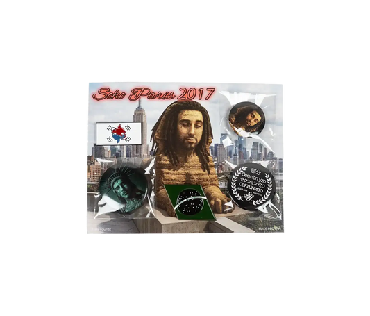 FLAG PIN SET + POSTCARD